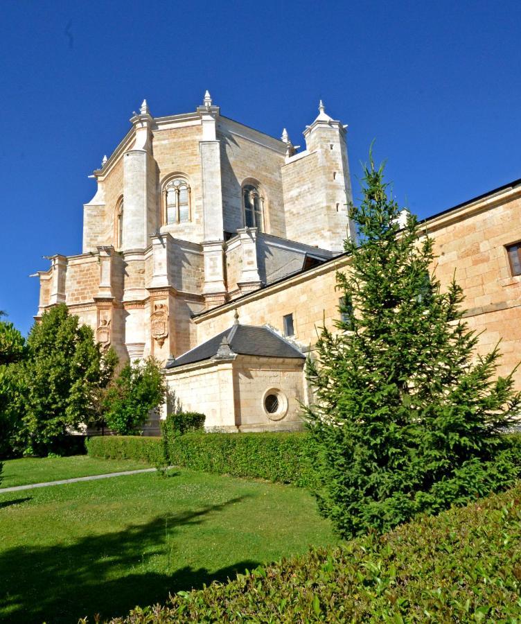 Hospedería Monasterio De La Vid Hotel 3*